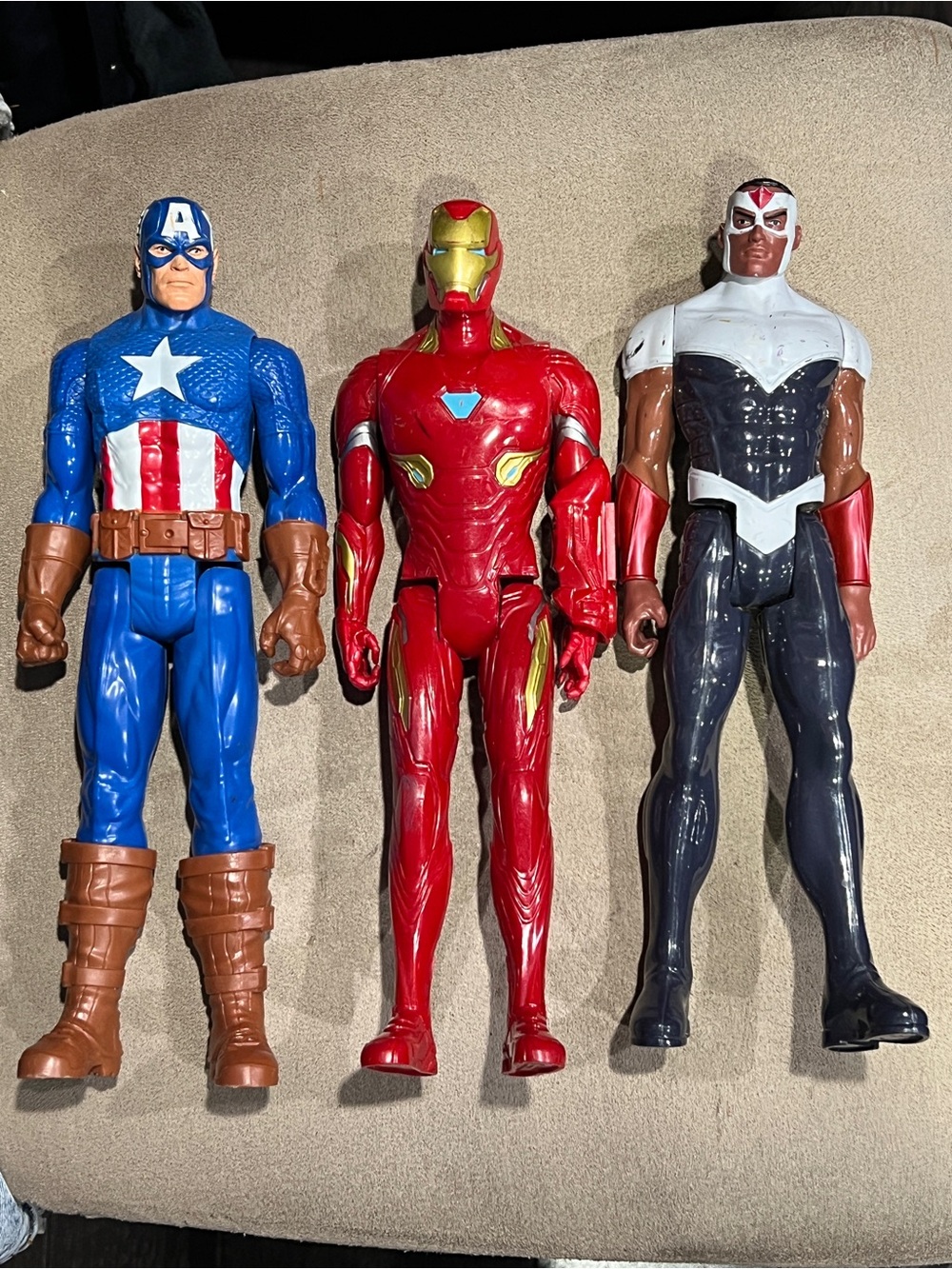 Marvel Avengers 12” titans Action Figures Captain America & Iron Man & Falcon